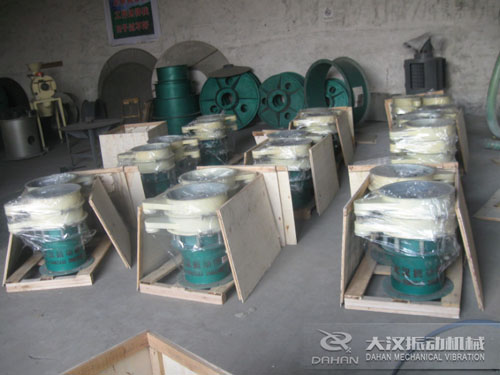 小型旋振篩發(fā)貨 小型旋振篩發(fā)貨